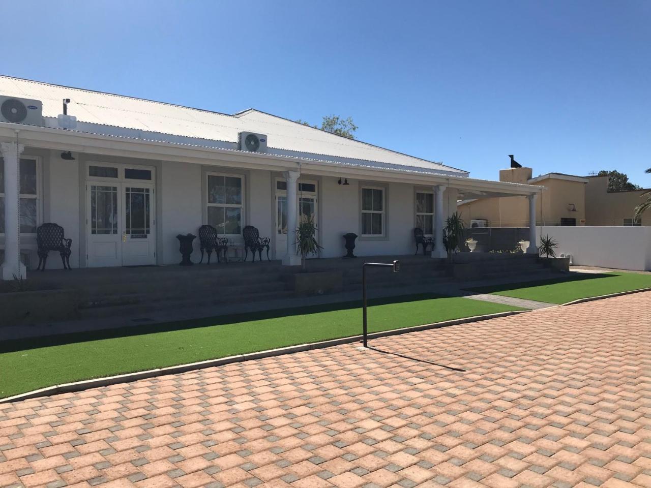 French Karoo Guesthouse Beaufort West Εξωτερικό φωτογραφία